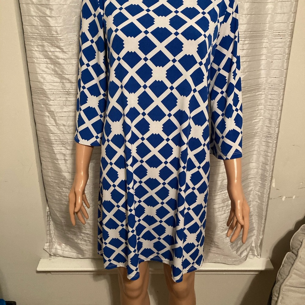 LA ROPAS • BLUE AND WHITE • DRESS • SIZE SMALL - Picture 2 of 5